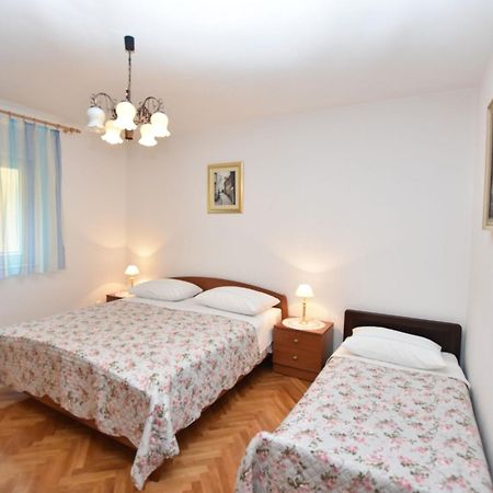 Apartment Moric 트로기르 객실 사진
